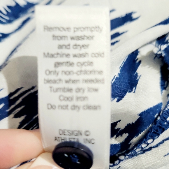 Athleta Ikat Print Tunic Dress Coverup SZ Medium Cotton Silk Blend Navy White - Picture 12 of 12